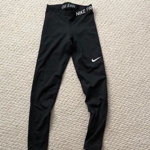 Nike pro leggings